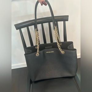 Michael Kors chain shoulder bag